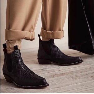 EUC Free People Chelsea Western Boots